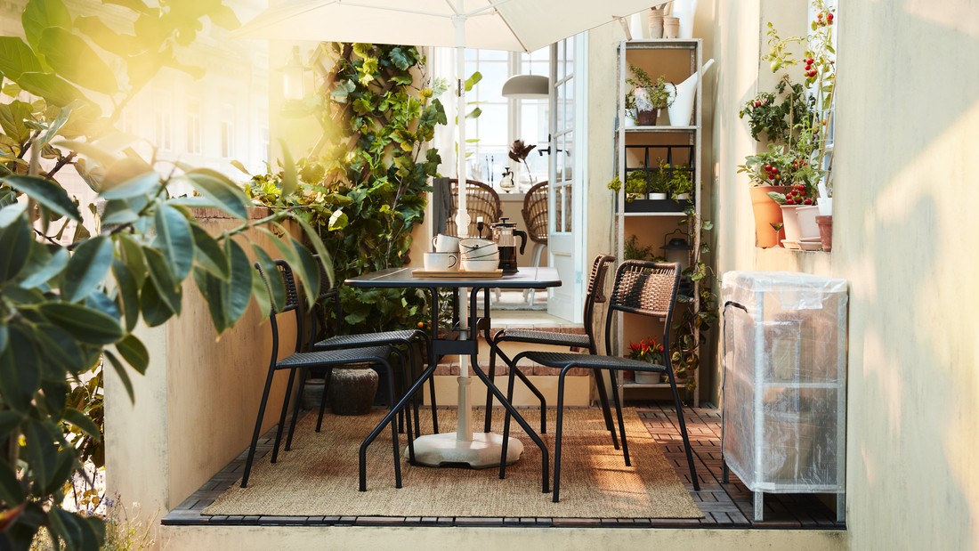 Tips for transforming a covered patio into a comfortable modern minimalist living room - IKEA Indonesia